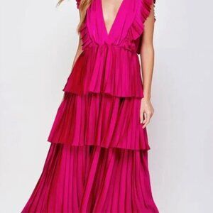 Strut & Bolt Vibrant Fuchsia Tiered Maxi Dress Size Med